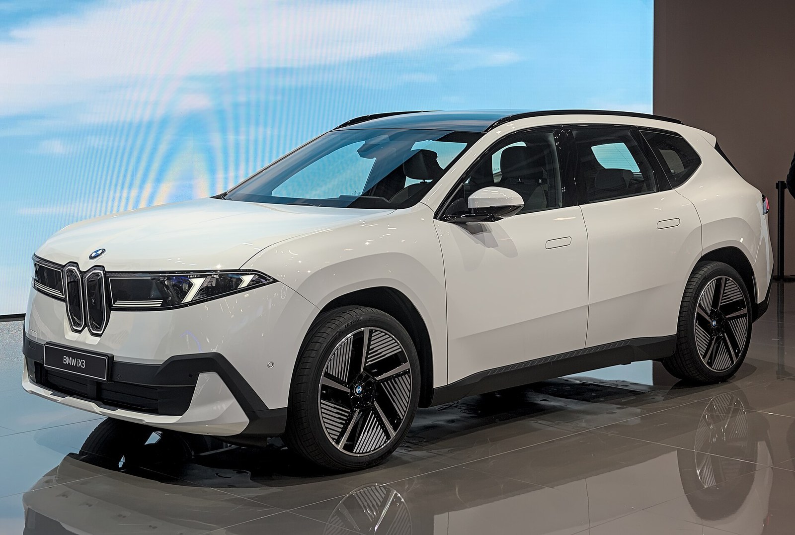 BMW iX3 Neue Klasse – elektryczny SUV na targach IAA 2025 w Monachium