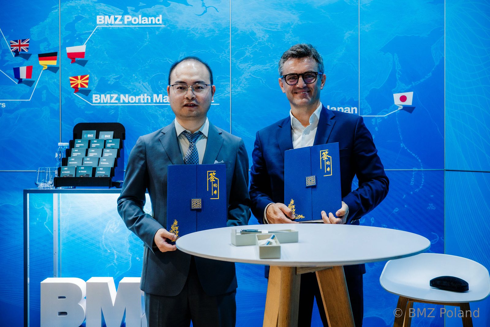 Podpisanie umowy o partnerstwie BMZ Poland i EVE Energy w sprawie baterii LMFP