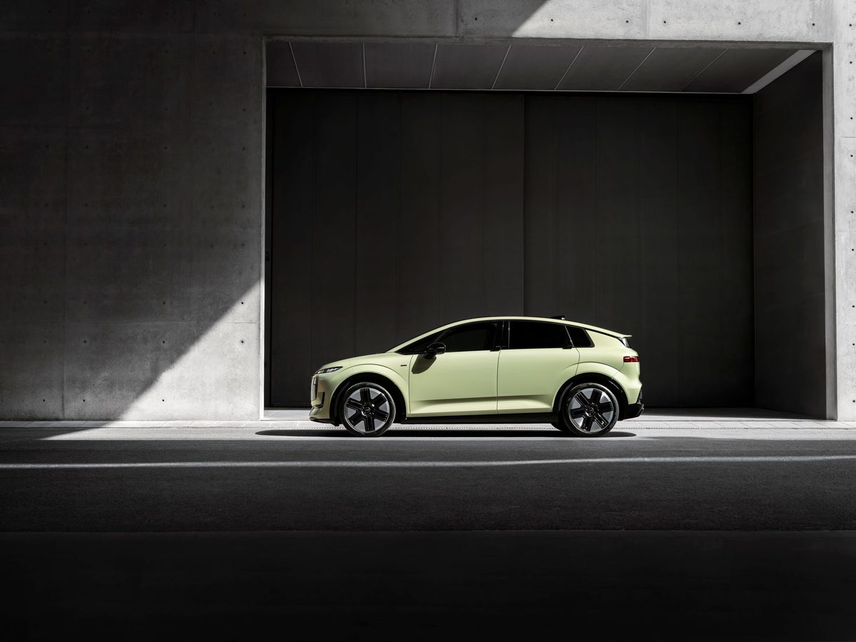 evk-d6c69e24a3fcb0cfbb4588d6-side Audi A2 e-tron: powrót kultowego modelu. Najbardziej oszczędne Audi w historii