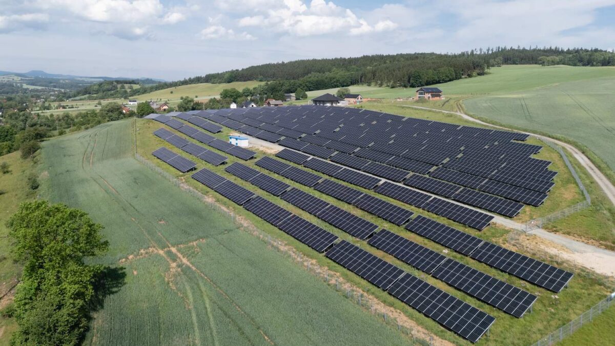 Farma fotowoltaiczna w Polsce – Enea rozwija OZE, fotowoltaikę i magazyny energii