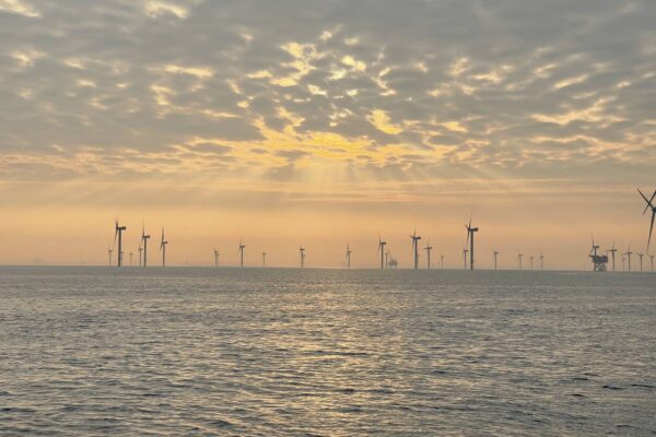 RWE i Masdar łączą siły. Ponad 3 mld euro na morską energetykę wiatrową w Niemczech