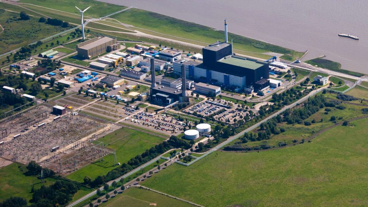 Magazyn energii w Niemczech – teren elektrowni jądrowej Brunsbüttel nad Łabą, gdzie Vattenfall zbuduje baterię 254 MW