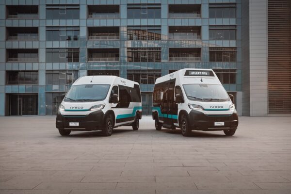 IVECO BUS wchodzi w segment minibusów elektrycznych. eFLEXY ma 110 kWh i 300 km zasięgu