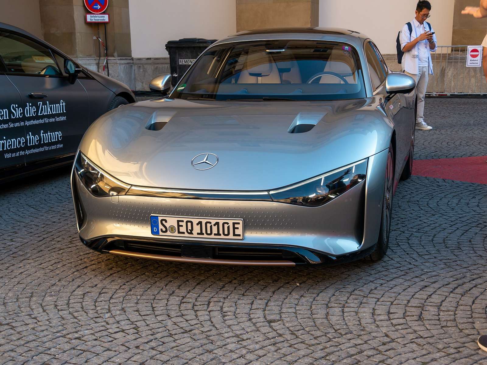 Mercedes-Benz Vision EQXX — ilustracja do newsa o ogniwach solid-state ProLogium