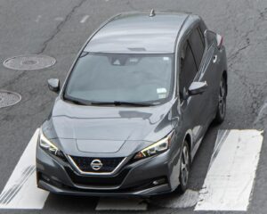 Nissan Leaf — używane samochody elektryczne przechodzą badania techniczne częściej od benzynowych