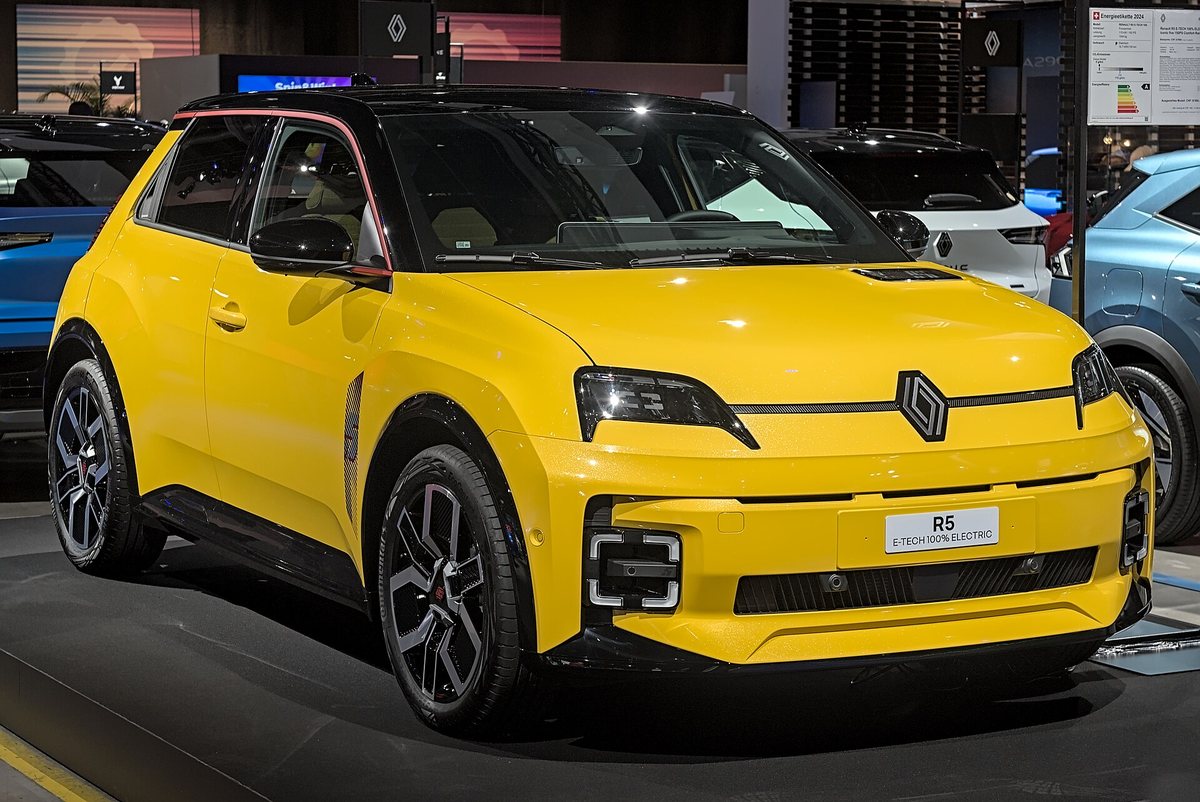 Renault 5 E-Tech Electric, popularny elektryk na francuskim rynku