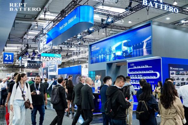REPT Battero pokazało na IAA 2026 baterie do ciężarówek. Cel: 1 GWh rocznie w Europie