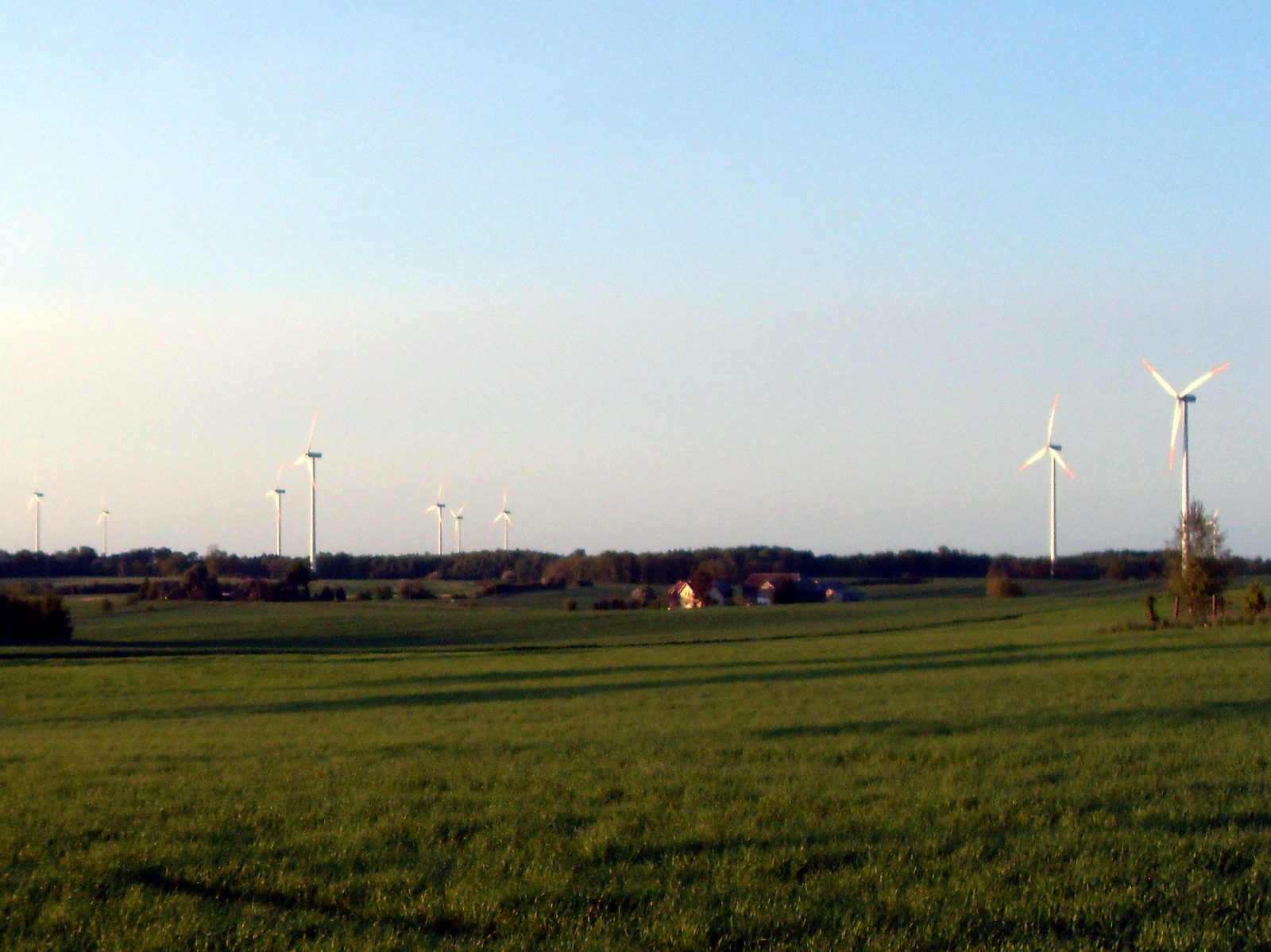 PGE kupi projekty OZE i magazynów energii. Rusza „Projekt MOC”