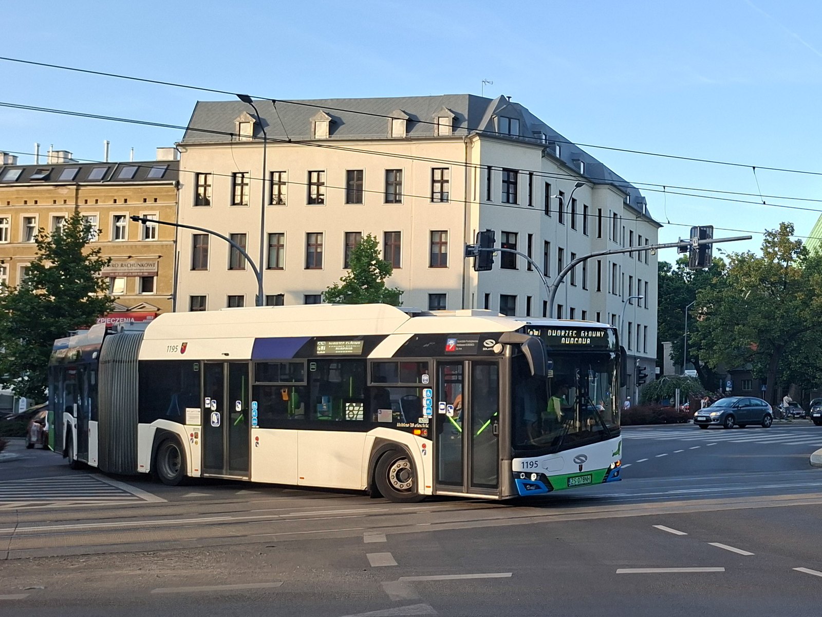 solaris-urbino-18-electric-szczecin-2026 Szczecin zamawia 20 przegubowych autobusów elektrycznych Solaris Urbino 18 electric