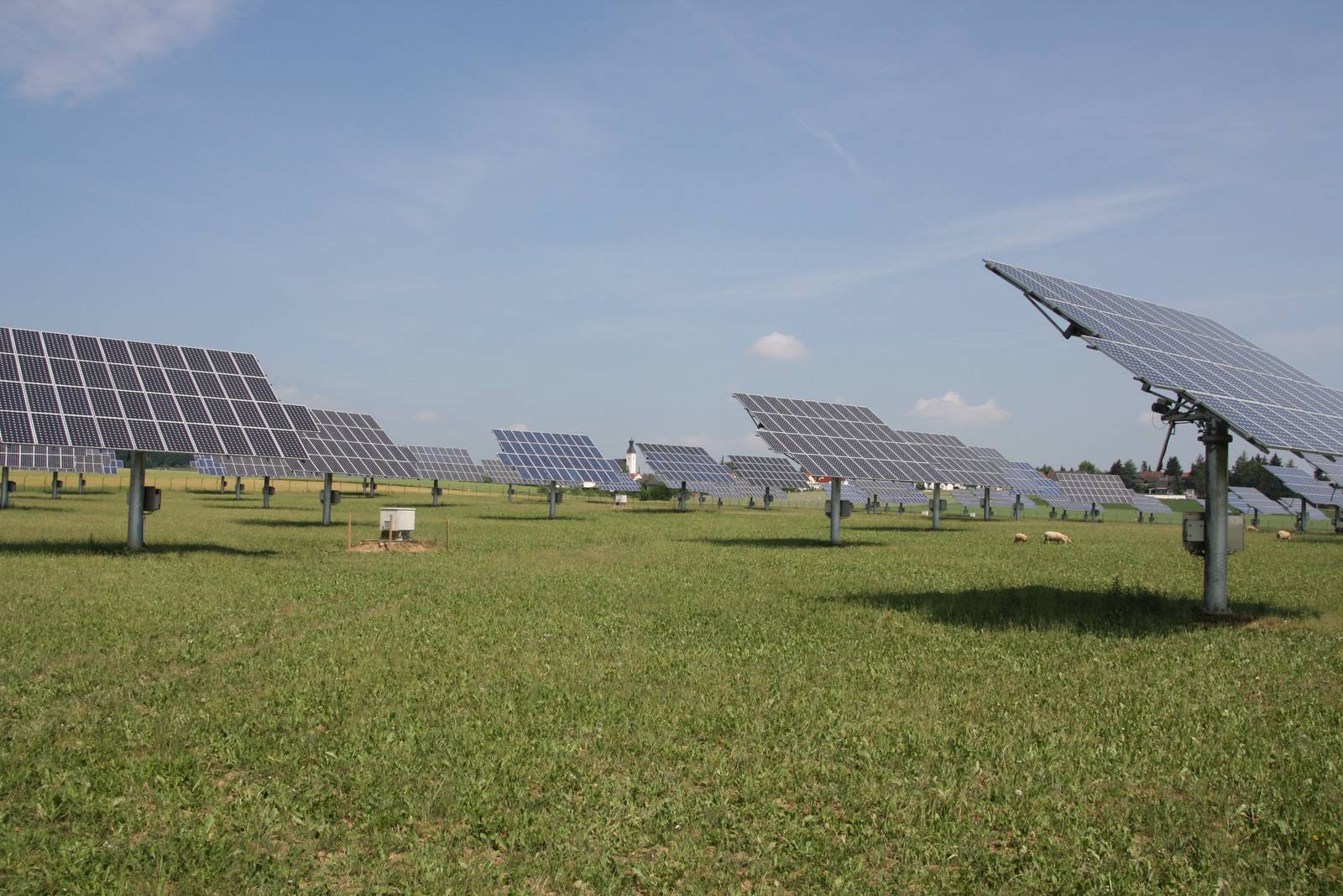 Niemcy: aukcja innowacyjna dała 480 MW fotowoltaiki z magazynami