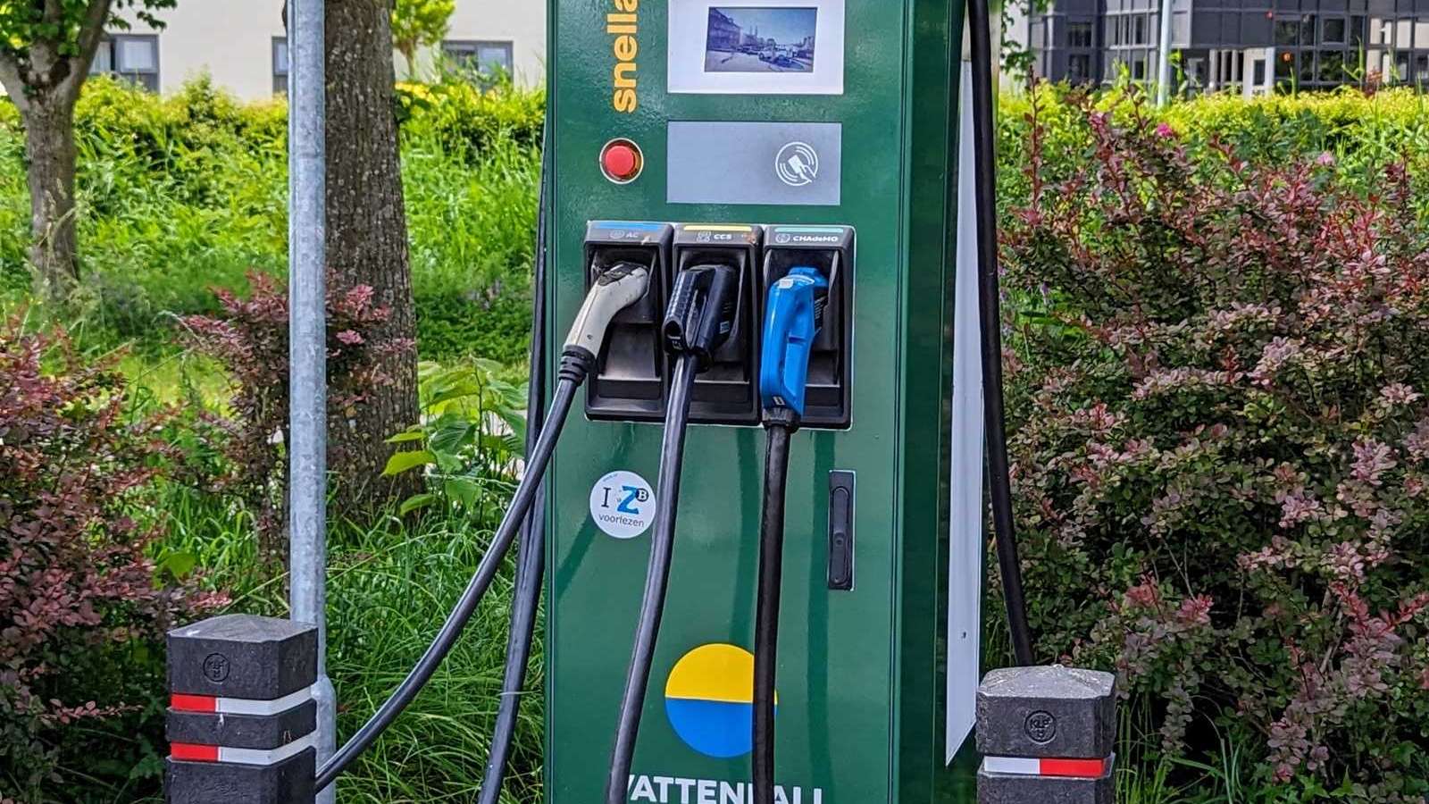 Stacja ładowania Vattenfall InCharge w Middelburgu w Holandii