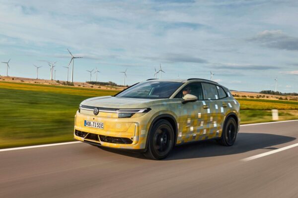 Nowy Volkswagen ID. Tiguan — następca ID.4 i ID.5. Do 600 km i premiera w październiku