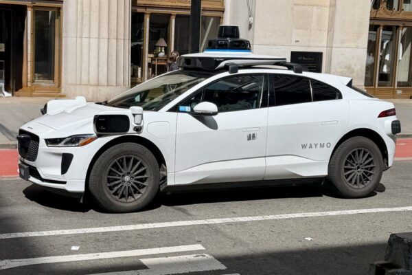 Waymo szykuje robotaxi w Berlinie. Testy do 50 pojazdów