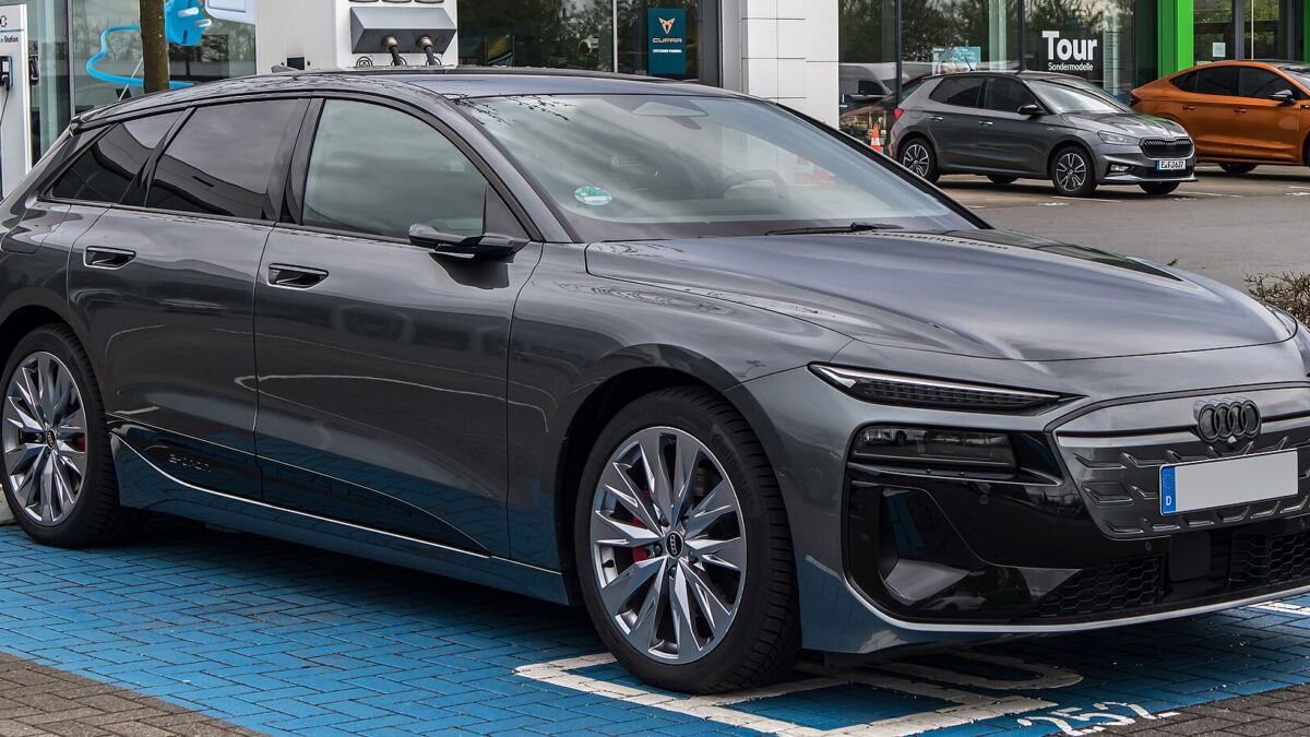 Audi A6 Avant e-tron quattro 315 kW (2024) – zdjęcie 1