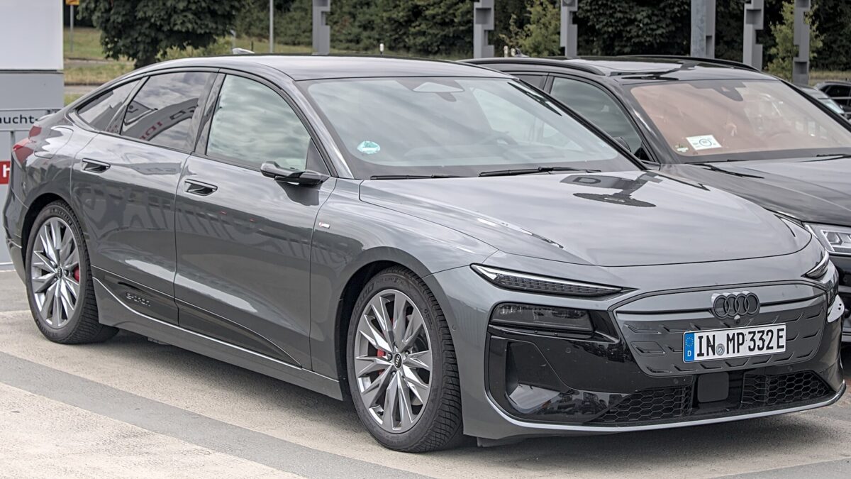 Audi A6 Sportback e-tron – widok z boku