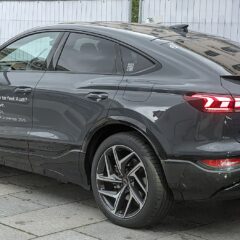 Audi Q6 Sportback e-tron 185 kW (2024) – widok z tyłu