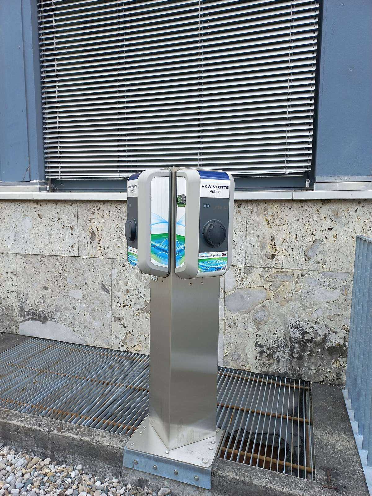 Punkt ładowania samochodów elektrycznych VKW w austriackim Hohenems