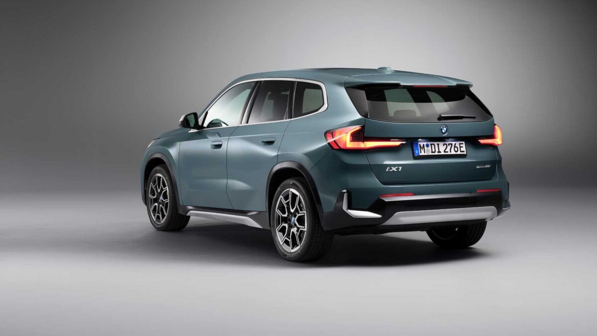 BMW iX1 eDrive20 (2022) – zdjęcie 3