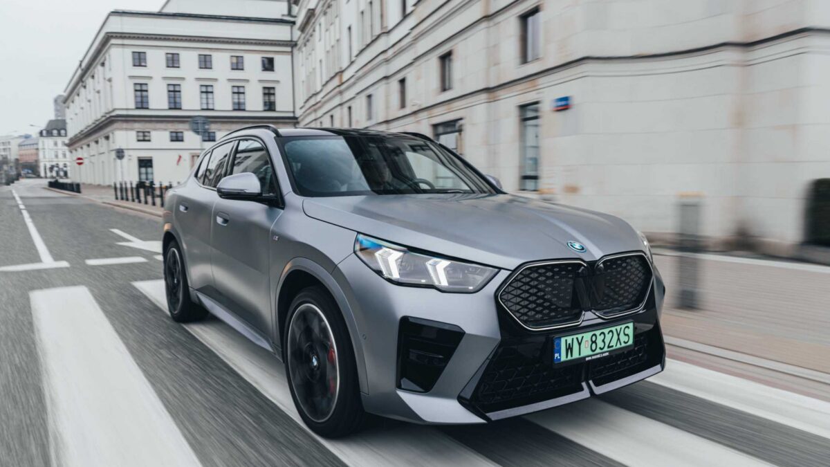 BMW iX2 eDrive20 (2023) – zdjęcie 4