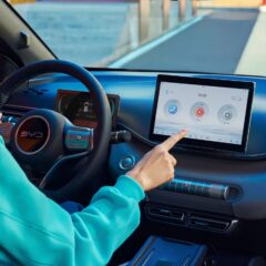 BYD Dolphin Surf Boost (2025) – wnętrze