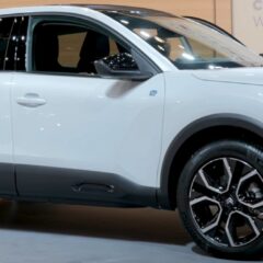 Citroën ë-C4 X Max Extended Range (2022) – widok z boku