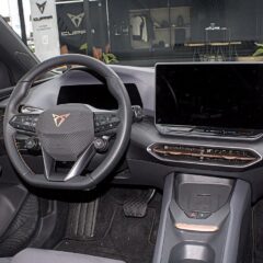 Cupra Raval Plus 135 KM 37 kWh (2026) – wnętrze