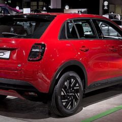 Fiat 600e Icon (2023) – widok z tyłu
