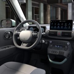 Hyundai Inster Cross 49 kWh (2024) – wnętrze