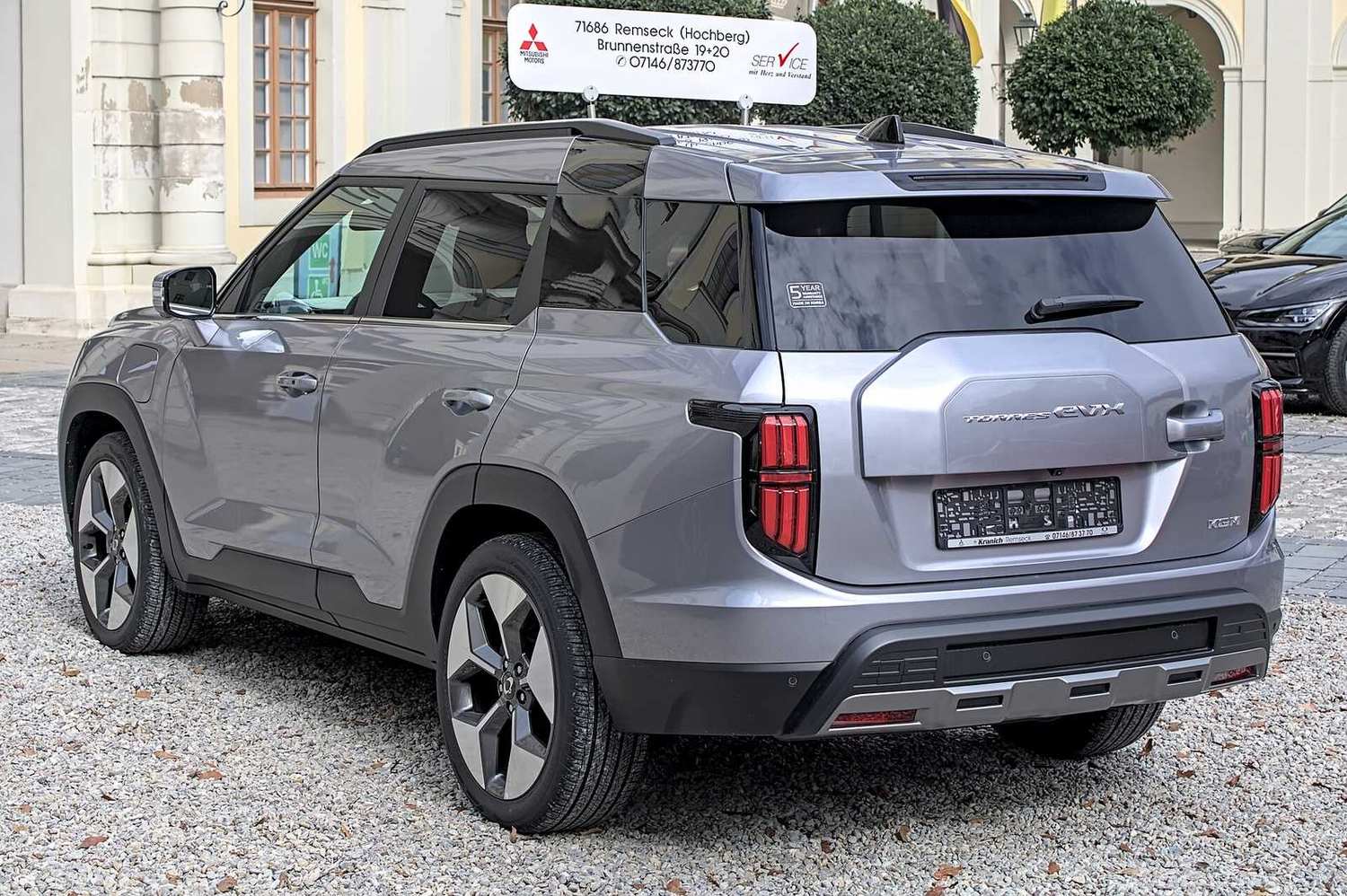 KGM Torres EVX — elektryczny SUV na targach Automesse Ludwigsburg 2024