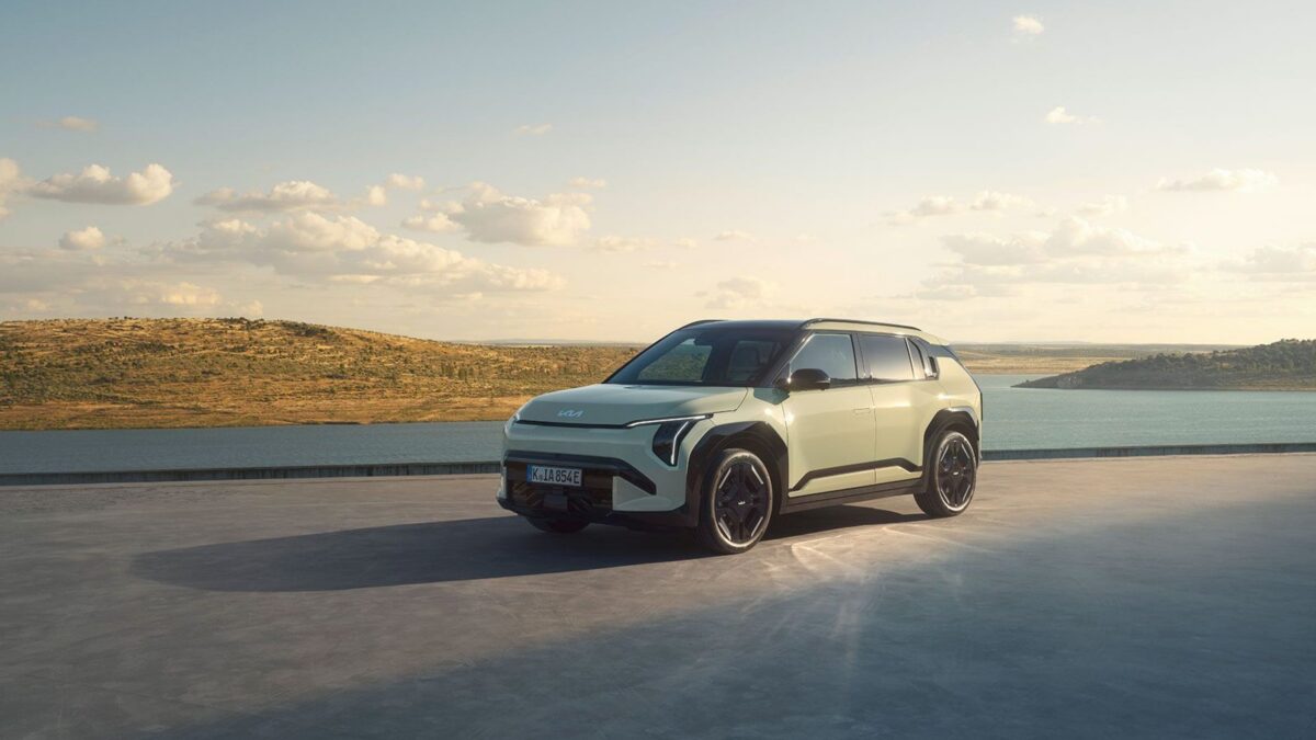 Kia EV3 – widok z boku