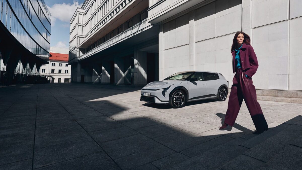 Kia EV4 Fastback GT (2025) – zdjęcie 4
