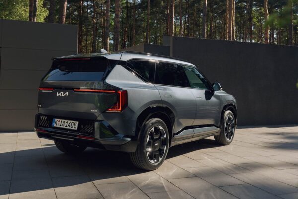 Kia EV5 (2025) – widok z tyłu