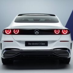 Mercedes-Benz C-Klasa elektryczna C 300 4MATIC (2026) – widok z tyłu