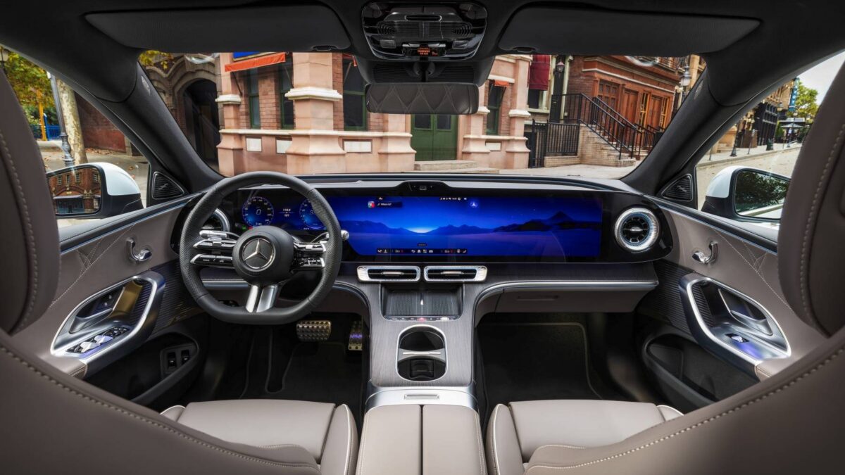 Mercedes-Benz C-Klasa elektryczna C 300 4MATIC (2026) – wnętrze