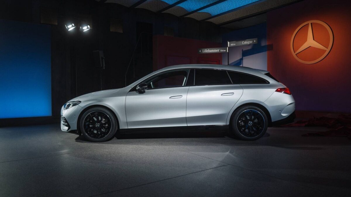 Mercedes-Benz CLA Shooting Brake – widok z boku