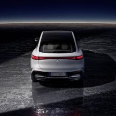 Mercedes-Benz EQS SUV EQS 450+ (2022) – widok z tyłu