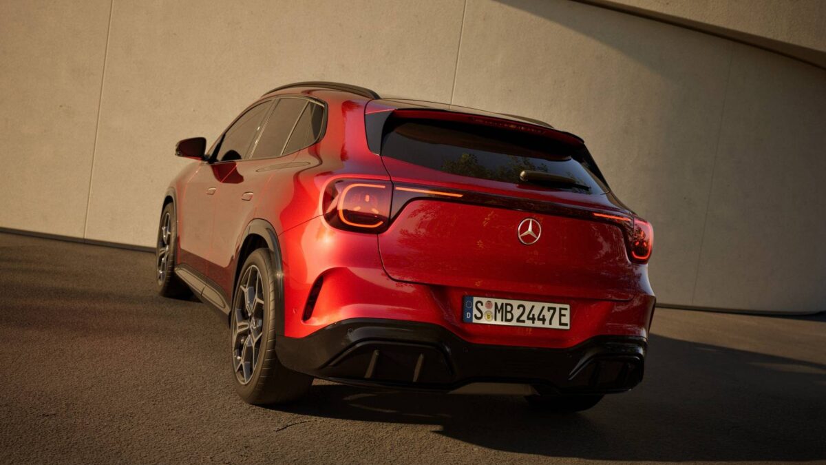 Mercedes-Benz GLA GLA 350 4MATIC (2026) – widok z tyłu