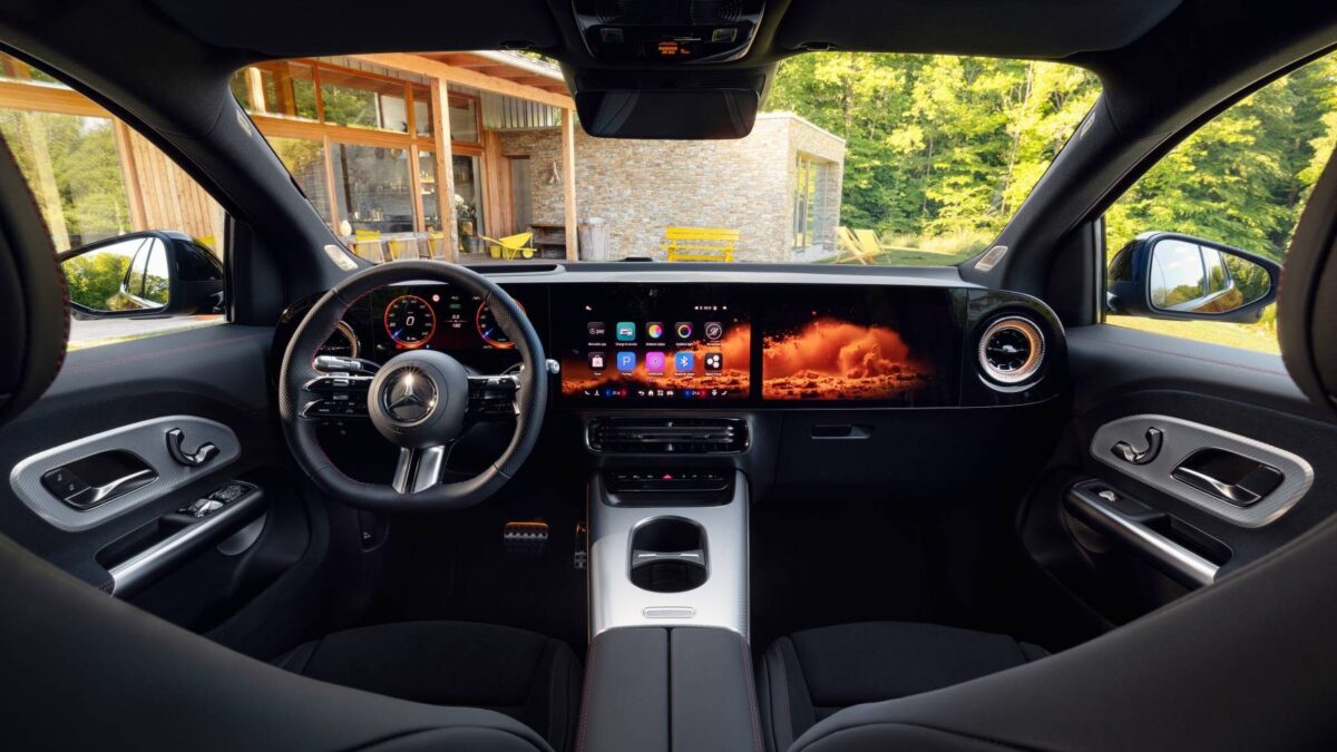 Mercedes-Benz GLA GLA 350 4MATIC (2026) – wnętrze