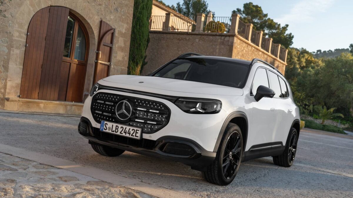 Mercedes-Benz GLB GLB 200 (2026) – widok z przodu