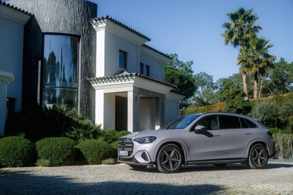 Mercedes-Benz GLC – widok z boku