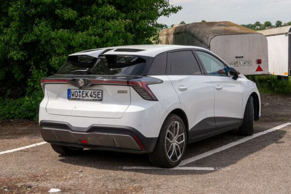Wielka Brytania rozważa cła na chińskie elektryki. Londyn zmienia kurs