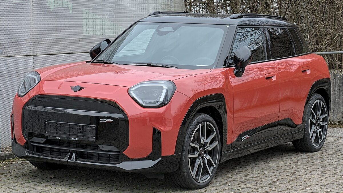 Mini Aceman – widok z boku