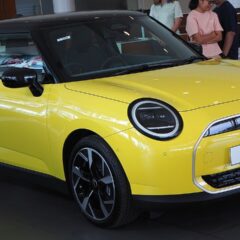 Mini Cooper E (2024) – zdjęcie 1