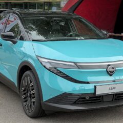 Nissan Leaf 52 kWh (2025) – widok z przodu