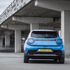 Nissan Micra 40 kWh (2025) – widok z tyłu