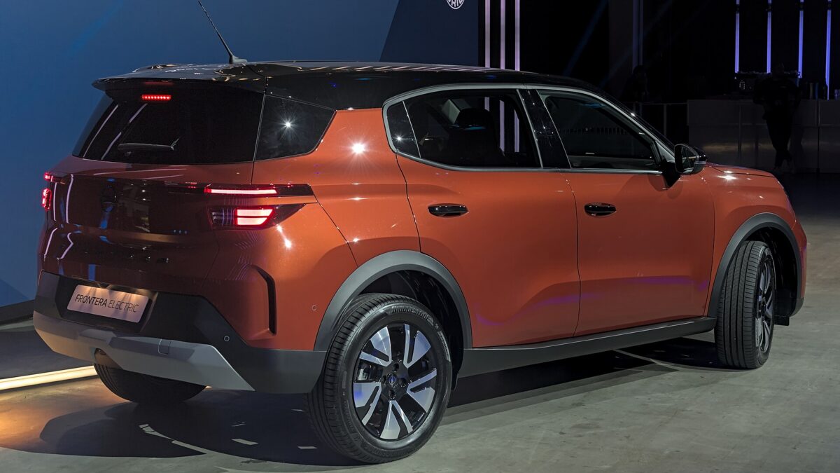 Opel Frontera Electric 113 KM 44 kWh (2024) – zdjęcie 1
