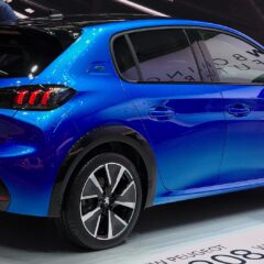Peugeot e-208 136 KM 46 kWh (2019) – zdjęcie 1