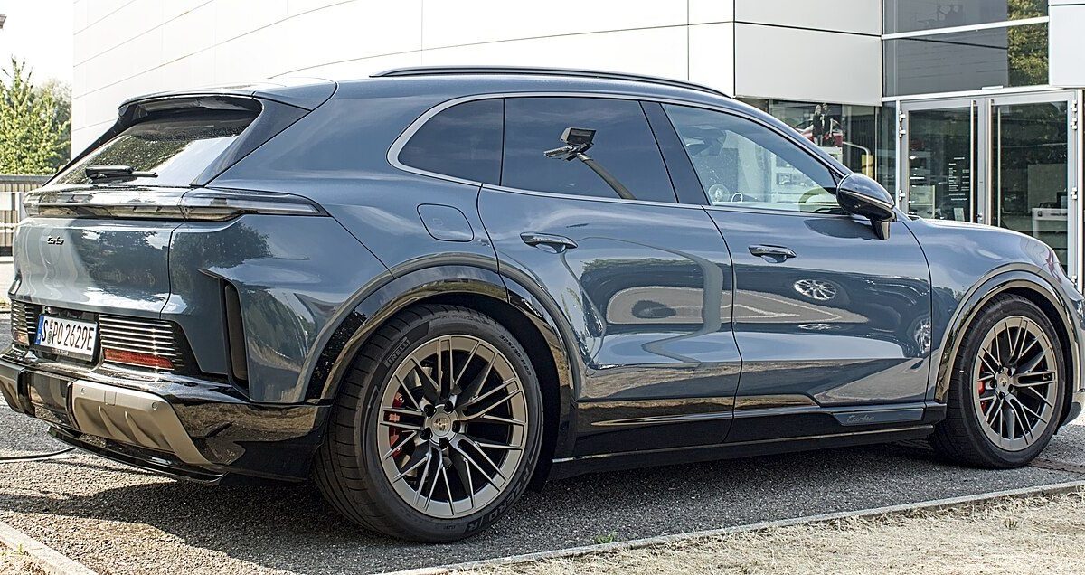 Porsche Cayenne Electric Cayenne Coupé Electric (2025) – widok z tyłu