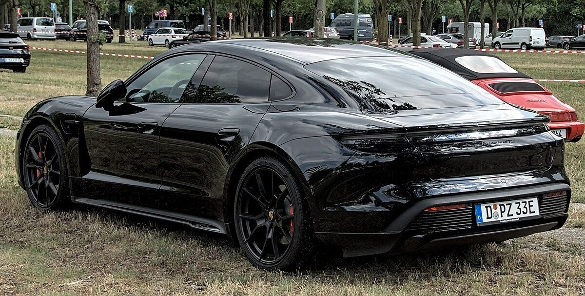 Porsche Taycan Taycan 4 (2019) – zdjęcie 2