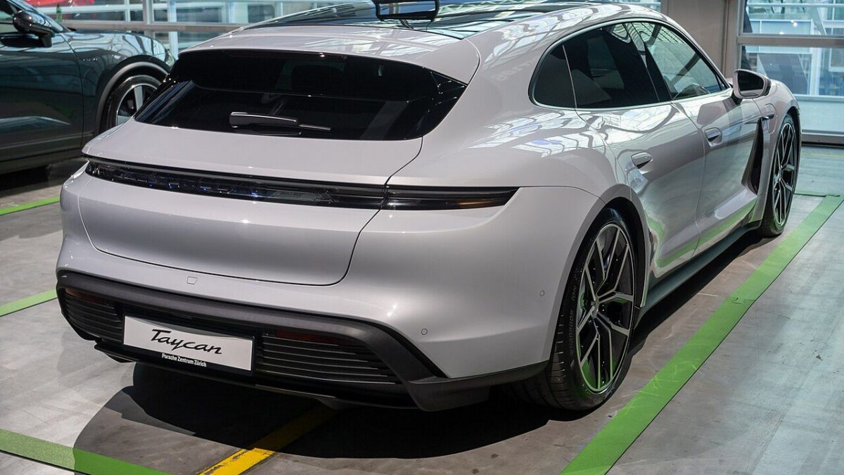 Porsche Taycan Sport Turismo Taycan 4S Sport Turismo (2021) – zdjęcie 1